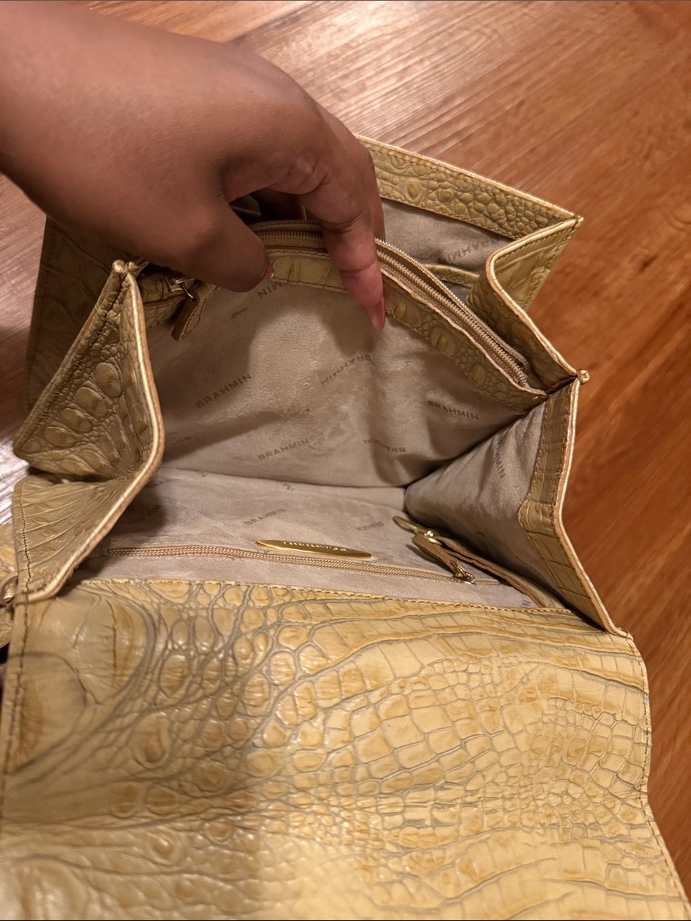 Brahmin Vittoria Rose Satchel - Picture 16 of 16
